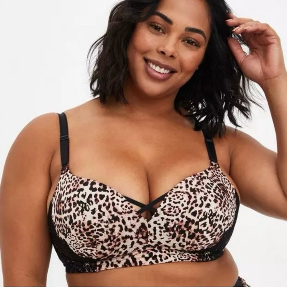 Torrid Curve Dream Wire-Free Push-Up Bra Leopard Print Size 44B